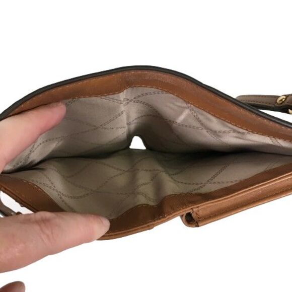 Michael Kors Jet Set Travel Adele Double Zip Phone Wallet Vanilla Tan Wristlet - Picture 11 of 16